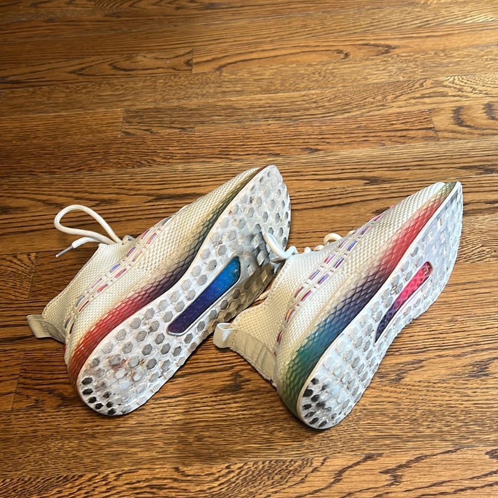Tennis / Casual Shoes Size 7 Rainbow Sole - Picture 4 of 5